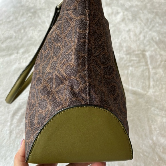 CALVIN KLEIN Nylon & Faux Leather Logo Structured Tote Bag - Picture 7 of 16